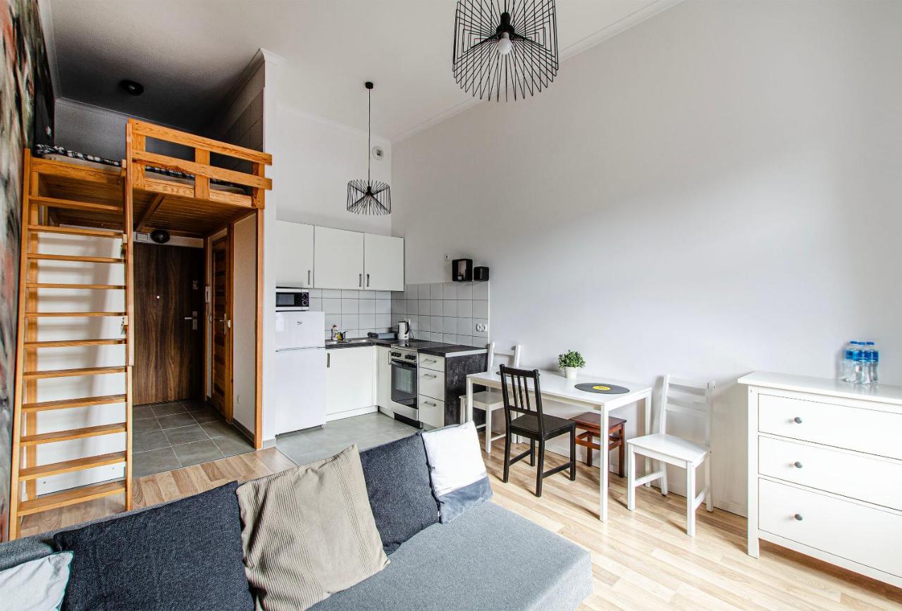 ורוצלב Smart Rental Management Apartments - City Center מראה חיצוני תמונה